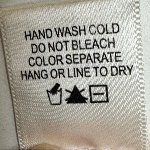 Urban Romantics Eyelet/Lace Tie Front Cap Sleeve Cropped Top - Cream/Tan - Sz XL - Picture 6 of 11